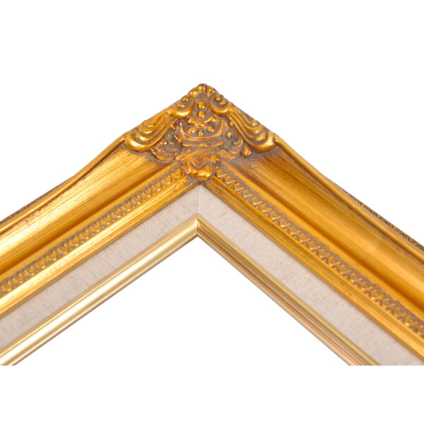 Swept frame 626 gold