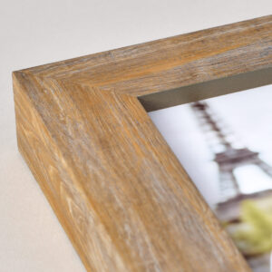 Francesca light wood frame corner