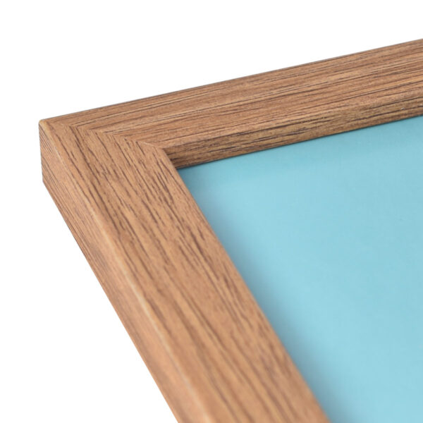 Freedom oak wood frame corner