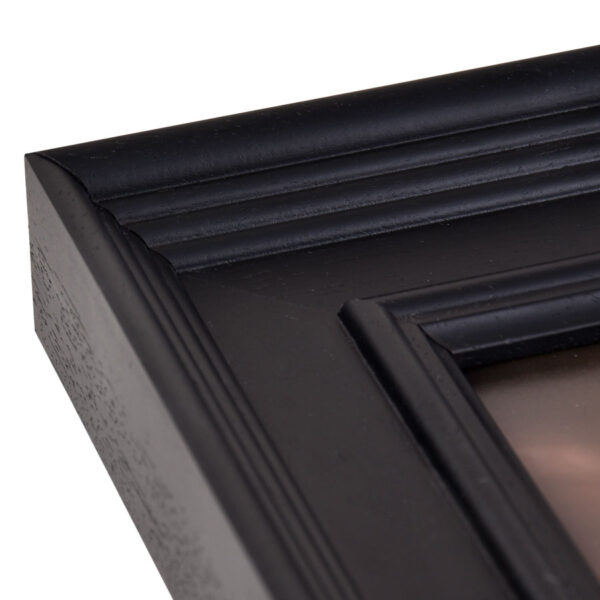 Fallon 50 Black frame corner