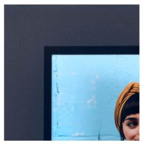 Photographer's Choice - Black and Thick Black Line Strut Mount